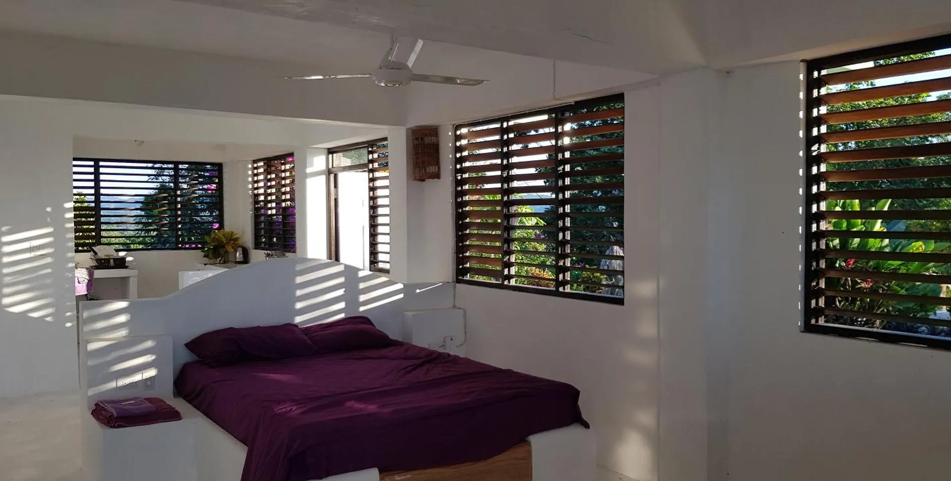 Coyaba Private Hilltop Jungle Retreat Orange Bay 招待所
